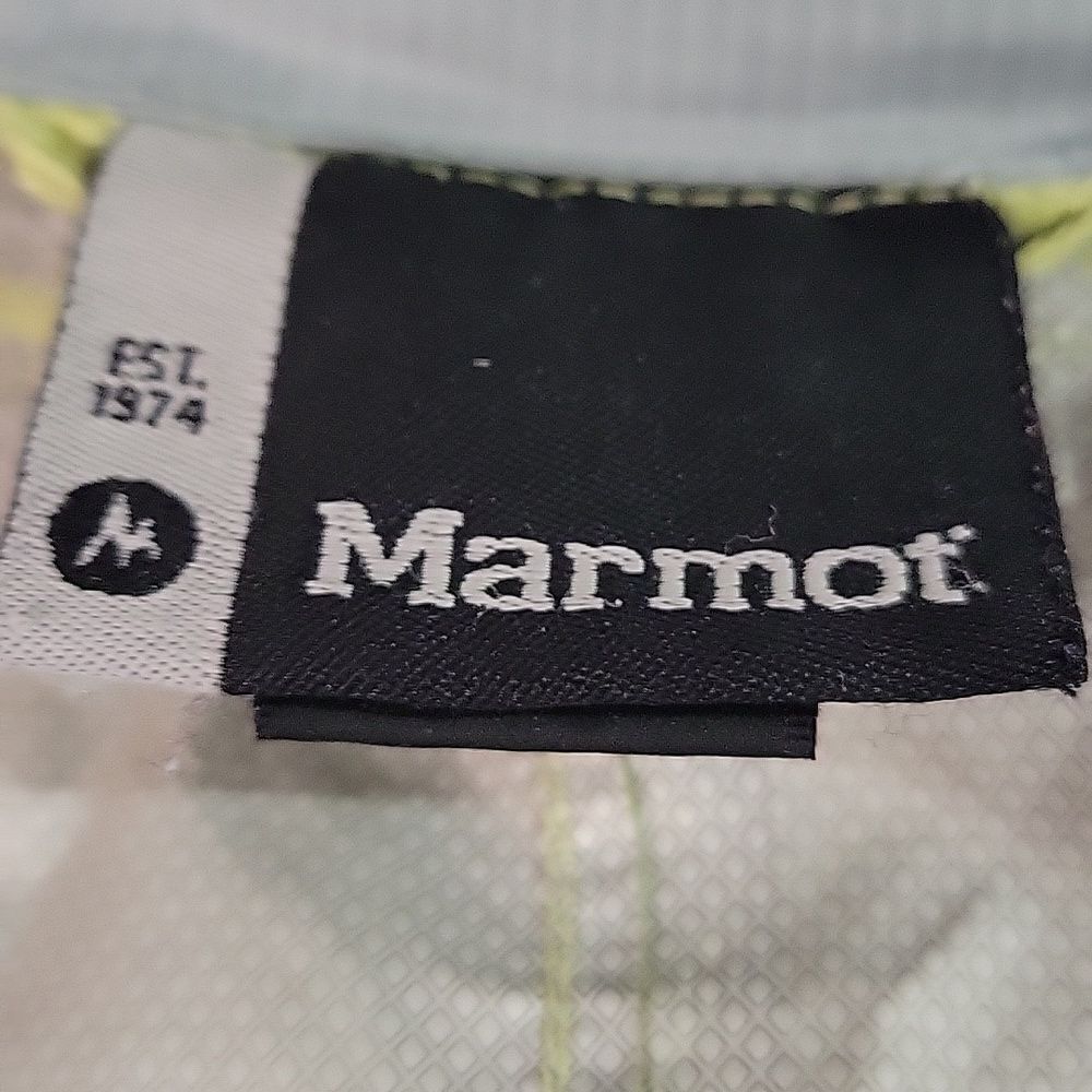 MARMOT LIGHT WEIGHT RAIN JACKET, Size S/P - Picture 6 of 7